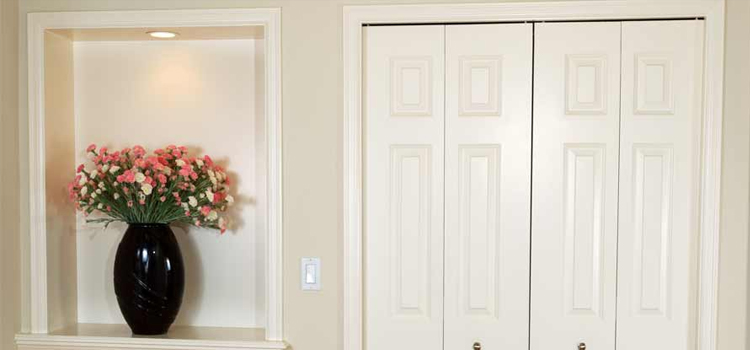 residential closet door repair in Rosemont